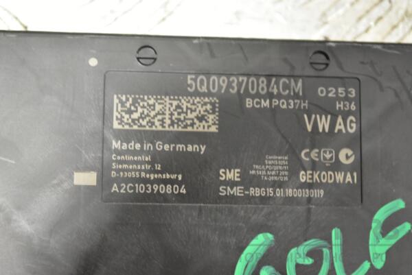 Блок комфорту VW Golf (VII) 2012-2020 5Q0937084CM 283981 - 2