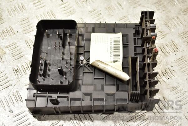 Блок запобіжників VW Touran 2003-2010 1K0937125A 284282 - 2