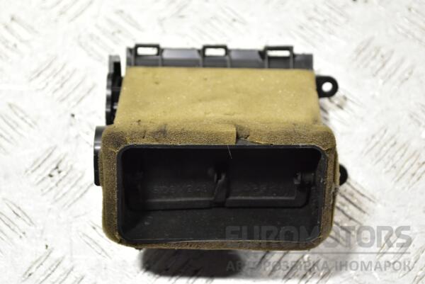 Дефлектор повітряний центральний правий Mazda 6 2007-2012 GS1DGM931 284905 - 2