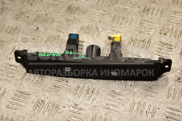 Кнопка обогрева переднего стекла Kia Carnival 2006-2014 284998-1 euromotors.com.ua