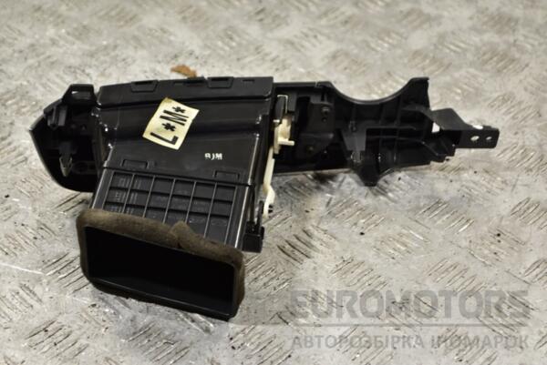 Дефлектор воздушный центральный правый Kia Carnival 2006-2014 X4D97440000 285013 - 2