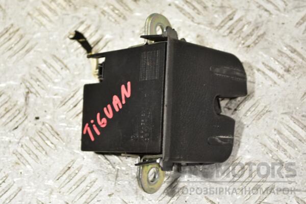 Замок крышки багажника электр 4 пина VW Tiguan 2007-2016 5M0827505E 285330 - 2
