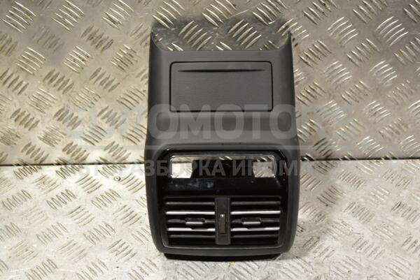 Дефлектор воздушный задний центральный VW Passat (B8) 2015 3G0857100H 285389 euromotors.com.ua