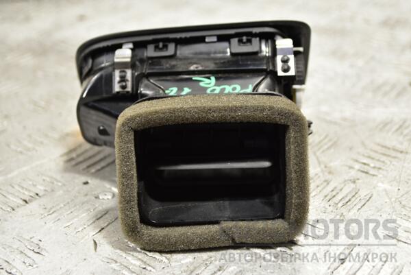 Дефлектор воздушный правый 12- VW Polo 2009-2016 6RF819704C 285755 - 2