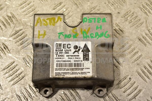 Блок управления Airbag Opel Astra (H) 2004-2010 13251080 286469