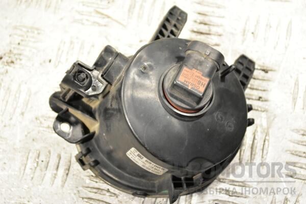 Фара противотуманная левая (дефект) BMW 1 (F20) 2010 7248911 288016 - 2