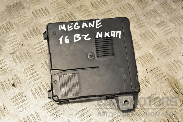 Блок запобіжників Renault Megane (II) 2003-2009 8200306033 289760 - 2