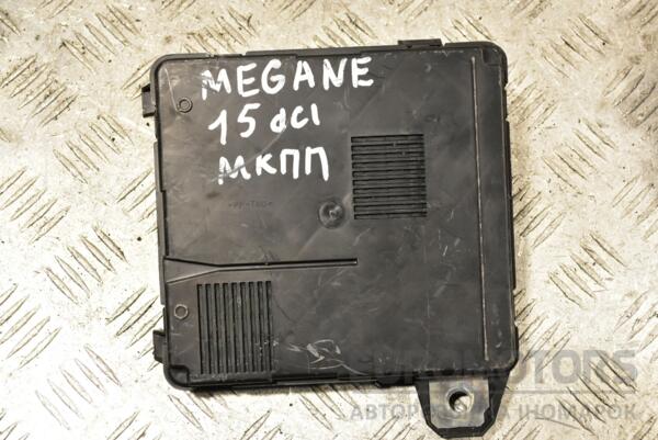 Блок запобіжників Renault Megane (II) 2003-2009 8200306033 289976 - 2