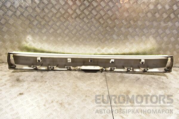 Накладка крышки багажника нижняя (дефект) Ford Kuga 2012-2019 CJ54S423A40AEW 290543 - 2