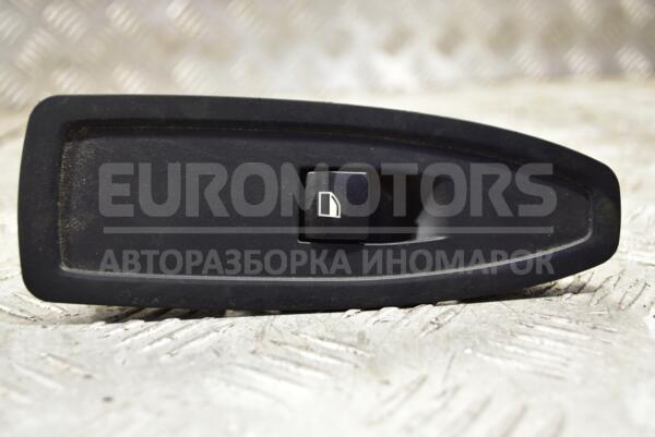 Кнопка стеклоподъемника передняя правая BMW 1 (F20) 2010 9208107 290930 euromotors.com.ua