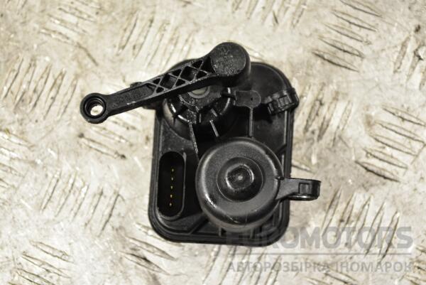 Механизм изменения длины впускного коллектора VW Polo 1.2tdi 2009-2016 03P129086B 294688 - 2