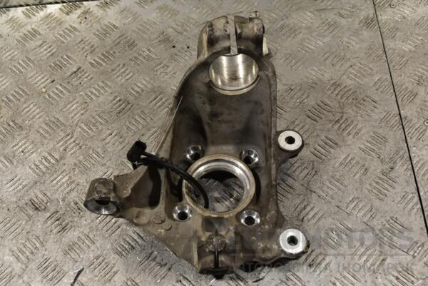 Поворотний кулак лівий з ABS BMW 2 (F45) 2014-2021 6876645 299656 - 2