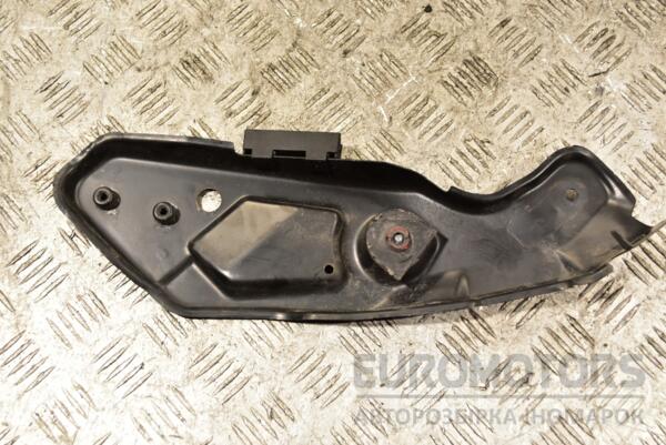 Кронштейн передньої панелі верхній лівий Seat Leon 2013 5F0806929 300197 - 2