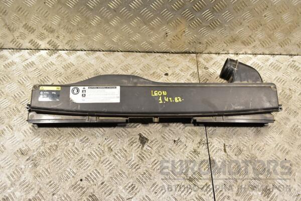 Воздухозаборник воздушного фильтра Seat Leon 2013 5Q0129621B 300245 - 2