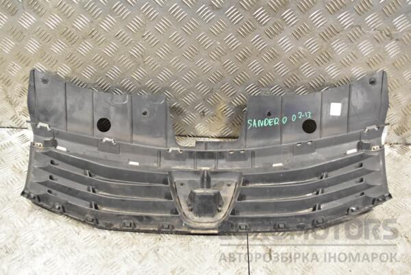 Решітка радіатора Dacia Sandero 2007-2013 8200735104 300778 - 2