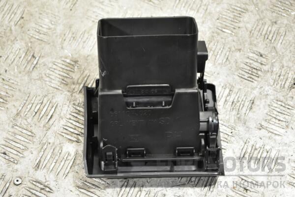 Дефлектор повітряний правий Subaru XV 2011 66110FJ020 300977 - 2