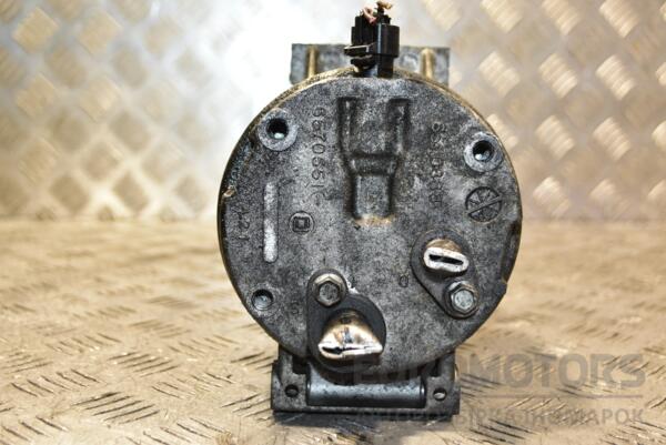 Компресор кондиціонера (дефект) Renault Scenic 1.9dCi (II) 2003-2009 8200421410 302289 - 3