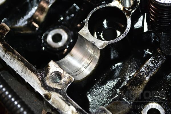 Головка блока в сборе (дефект) Ford Transit 2.4td 2000-2006 YC1Q6090BB 303354 - 8