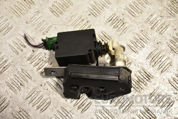 Замок кришки багажника нижній правий електр 2 піна Land Rover Discovery (III) 2004-2009 51247016050 303996 - 2