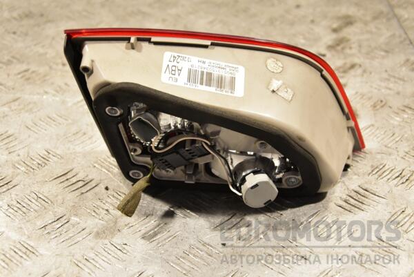 Фонарь правый внутренний Opel Astra (J) 2009-2015 13282247 304052 - 2