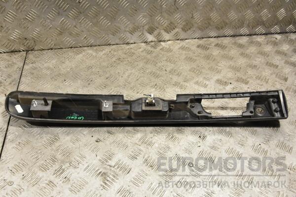 Панель підсвічування номера Renault Logan 2005-2014 8200553159 304189 - 2