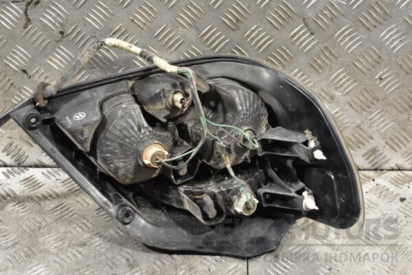 Ліхтар правий 05- Mitsubishi Outlander 2003-2006 8330A050 307148 - 2