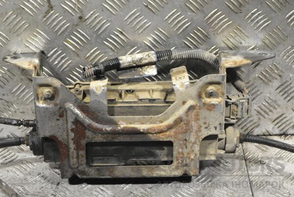 Ручник электронный стояночного тормоза Renault Espace (IV) 2002-2014 8200611957 308565 - 2
