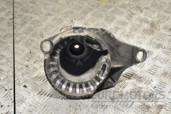 Кронштейн заднего амортизатора правый Volvo XC70 2000-2006 310236 - 2