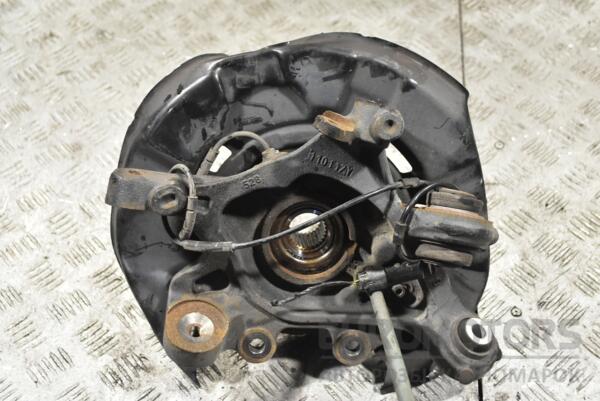 Цапфа правая с ABS (дефект) BMW 1 (F20) 2010 310723 - 2