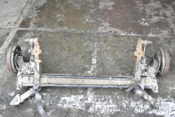 Балка задня в зборі під барабани з ABS Citroen Berlingo 1996-2008 311157 - 4