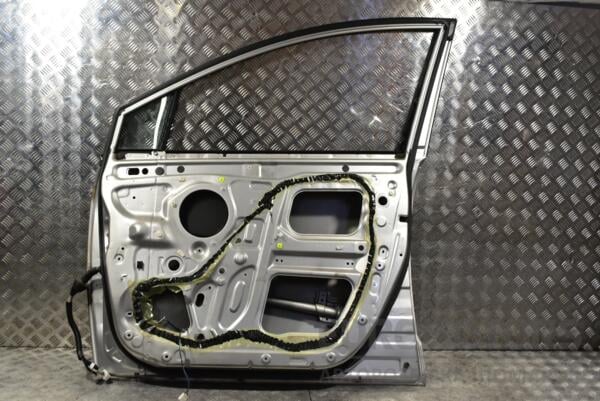 Двері передні праві (дефект) Toyota Corolla Verso 2004-2009 670010F010 314676 - 2