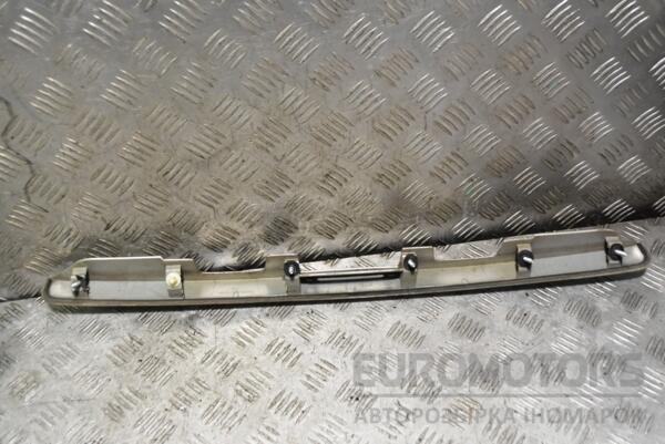 Панель підсвічування номера Toyota Corolla Verso 2004-2009 768110F010 315078 - 2