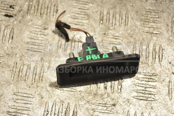 Кнопка відкриття кришки багажника зовнішня Skoda Fabia 2007-2014 5J0827566C 315166 euromotors.com.ua