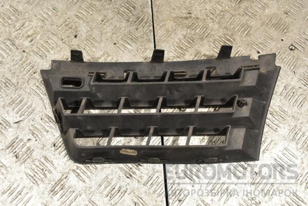 Решетка радиатора правая -06 Renault Scenic (II) 2003-2009 8200140330 315731 - 2