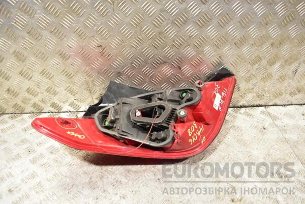 Фонарь правый хетчбек (дефект) Peugeot 308 2007-2015 9680425680 317419 - 2