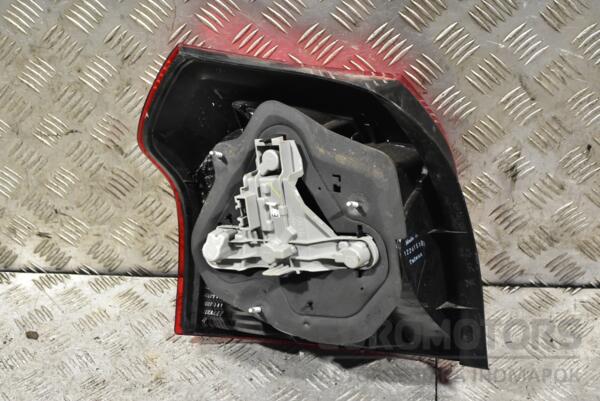 Фонарь правый хетчбек 04- Toyota Corolla (E12) 2001-2006 317547 - 2