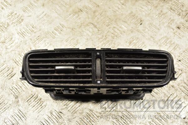 Дефлектор повітряний центральний Renault Clio (IV) 2012 687502204R 318377 - 2