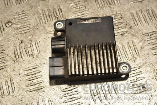 Блок управления вентилятором Mazda 5 2005-2010 4993003330 319220 - 2