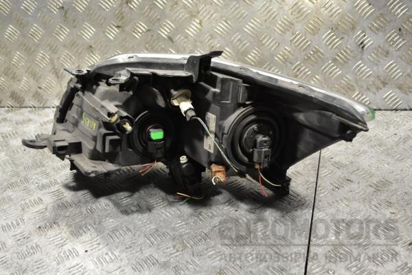 Фара правая -10 (дефект) Toyota Auris (E15) 2006-2012 8111002470 319509 - 2