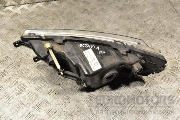Фара противотуманная правая Skoda Octavia (A7) 2013-2020 5E0941700D 319663 - 2