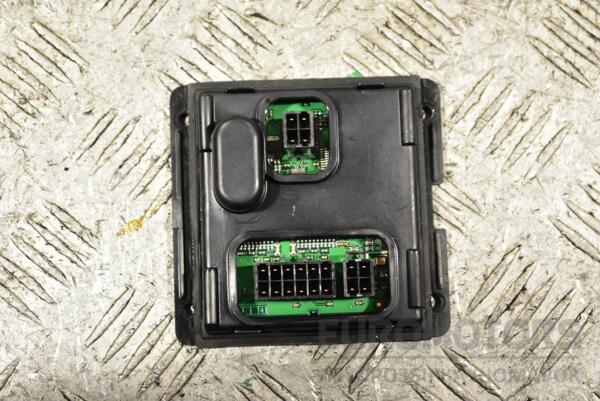 Блок управления светом правый VW Passat (B6) 2005-2010 7L6941330 319673 - 2