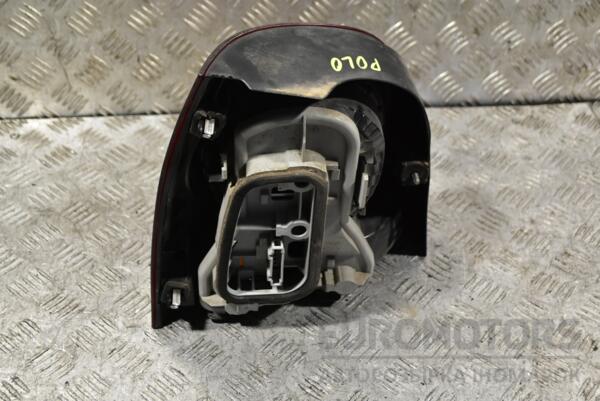 Фонарь правый наружный хетчбек 05- VW Polo 2001-2009 6Q6945096AB 319701 - 2