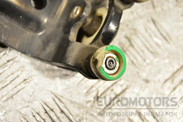 Ролик двери боковой правый сдвижной средний (дефект) VW Sharan 2010 7N0843336F 320558 - 2