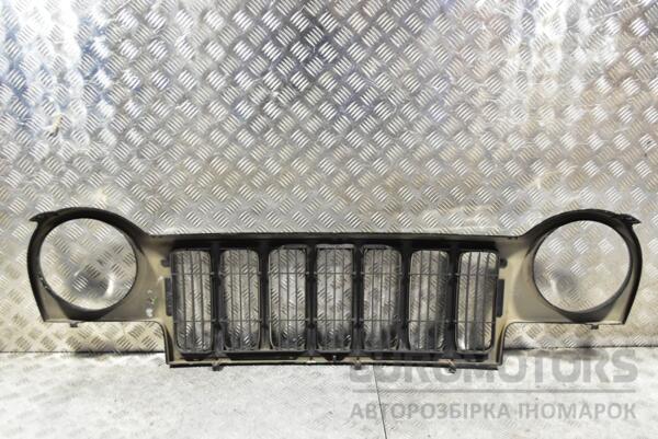 Решетка радиатора -04 (дефект) Jeep Cherokee 2002-2006 5GF25TRMAE 321612 - 2