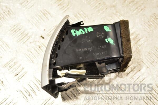 Дефлектор воздушный правый Skoda Fabia 2007-2014 5J0819702 324422 - 2