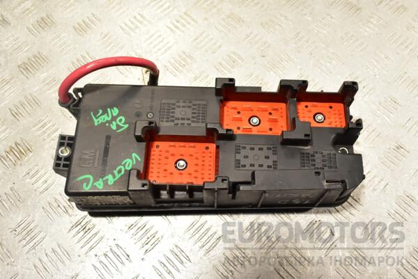 Блок предохранителей Opel Vectra (C) 2002-2008 13172979 324618 - 2