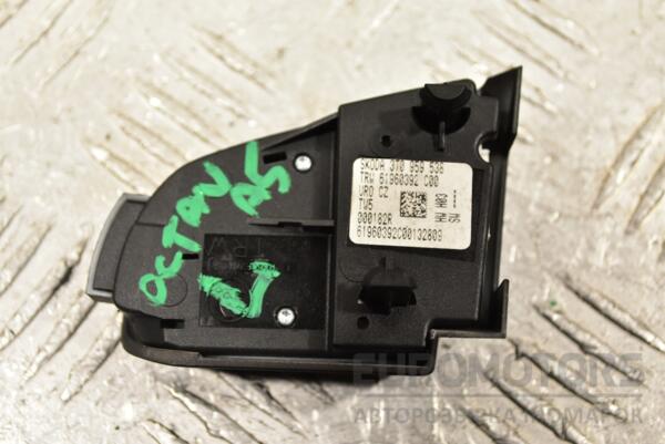 Кнопки керма ліві Skoda Octavia (A5) 2004-2013 3T0959537 324628 - 2