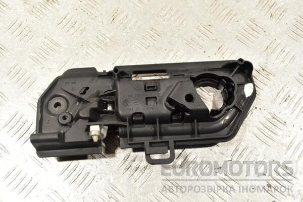 Ручка двери внутренняя задняя правая Mercedes R-Class (W251) 2005 A2517600461 324685 - 2