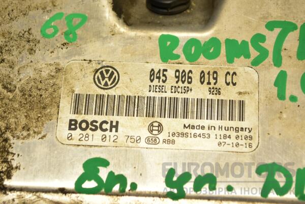 Блок управления двигателем Skoda Roomster 1.4tdi 2006-2015 045906019CC 324795 - 2