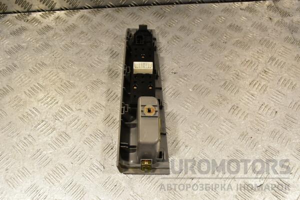 Кнопка регулювання дзеркал Kia Sorento 2002-2009 324819-01 - 2